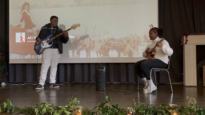 Musikalischer Beitrag von Chantal Tutala-Maleka (1Ha) und Christopher Tutala-Maleka (3Ha).